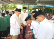 Anggota DPR RI Santuni Anak Yatim Sekaligus Beli Lelang Kaligrafi Arab Rp 20 Juta di Ponpes Nurul Jadid Singkut 