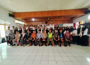 Kapolsek Pelawan Singkut Hadiri Pelantikan Anggota Panitia Pengawas TPS Pilkada Serentak Tahun 2024 