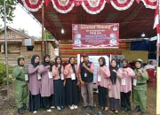 Petugas KPPS 04 Sungai Gedang Bersama Pengawas TPS Datangi Langsung Warga yang Sakit