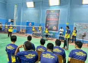 Semarak Hari Bhayangkara 2025, Kapolres Sarolangun Resmi Buka Turnamen Bulu Tangkis Kapolres Open Cup-II 
