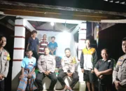 Warga Desa Batu Putih Terus Semangat Laksanakan Ronda Malam 