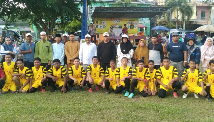 Pimpinan Ponpes Murottalul Qur”an Hadir Langsung Saksikan Liga Santri Nusantara di Kecamatan Singkut Tahun 2025