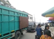 Breaking News,,,,, Pengendara Bermotor Harapkan Pemkab Sarolangun Perlebar Jalan Depan Pasar Modern Kecamatan Singkut 